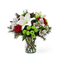 Christmas Spirit Bouquet From Rogue River Florist, Grant's Pass Flower Delivery